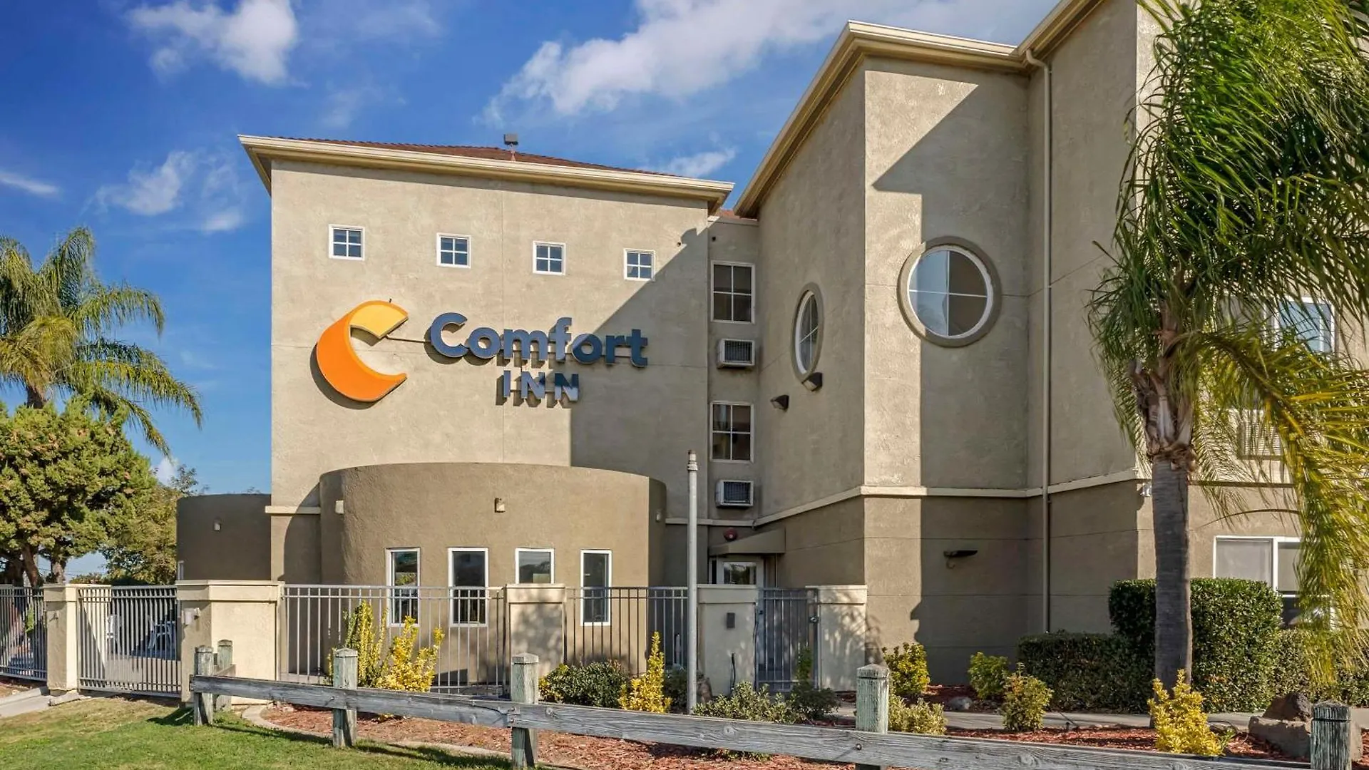 Comfort Inn Lathrop Stockton Airport