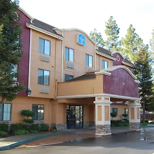 Pleasant Hill Inn *** Pleasant Hill